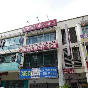 Sixty Nine , Johor Bahru Malezya